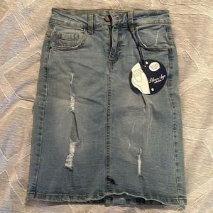 Size small denim skirt